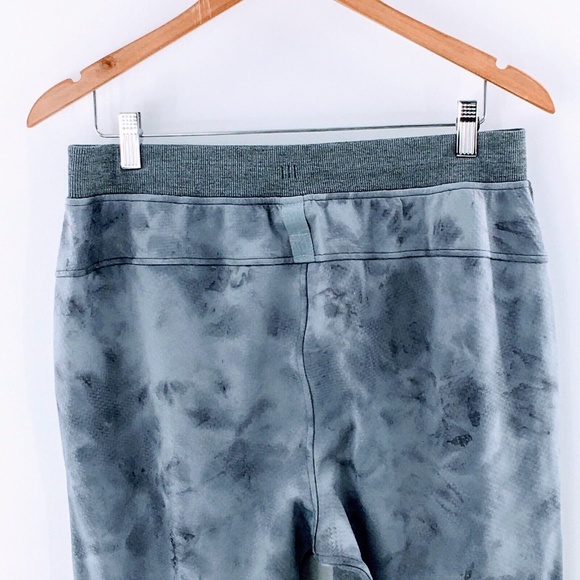 Lululemon Mens Textured Tech Pant Gray Tapered Training Running Jogger Sz L - Picture 8 of 11